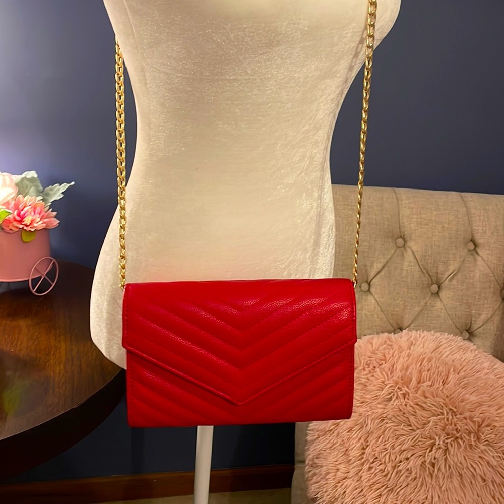 Stunning red purse